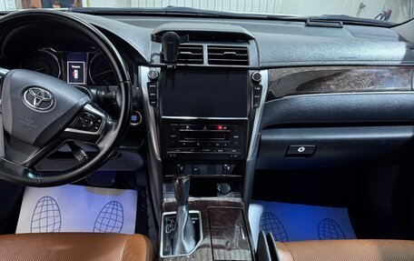Toyota Camry, 2017 год, 2 100 000 рублей, 5 фотография