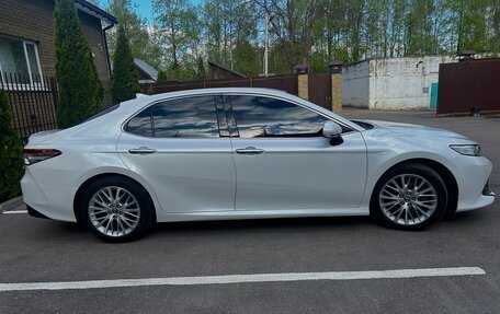 Toyota Camry, 2019 год, 3 090 000 рублей, 3 фотография