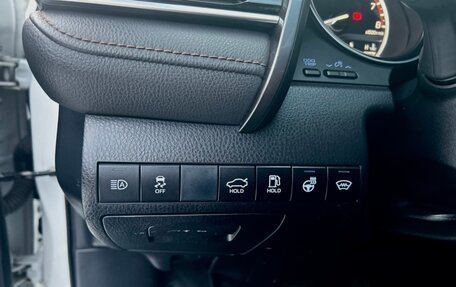Toyota Camry, 2019 год, 3 090 000 рублей, 7 фотография