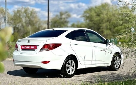 Hyundai Solaris II рестайлинг, 2013 год, 895 000 рублей, 14 фотография