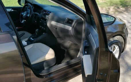 Volkswagen Jetta VI, 2012 год, 1 125 000 рублей, 5 фотография