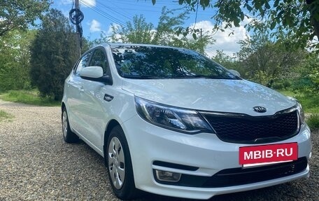 KIA Rio III рестайлинг, 2017 год, 950 000 рублей, 10 фотография