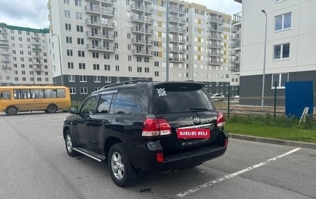 Toyota Land Cruiser 200, 2010 год, 2 800 000 рублей, 6 фотография