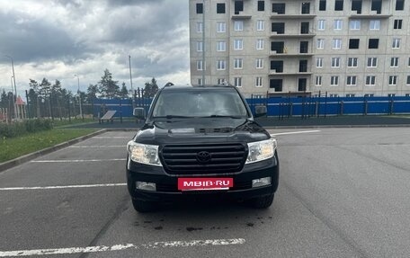 Toyota Land Cruiser 200, 2010 год, 2 800 000 рублей, 2 фотография
