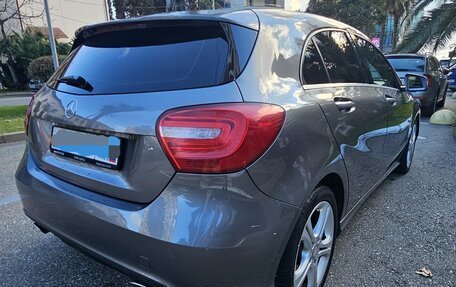 Mercedes-Benz A-Класс, 2013 год, 1 390 000 рублей, 11 фотография