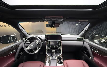 Lexus LX, 2024 год, 17 600 000 рублей, 14 фотография