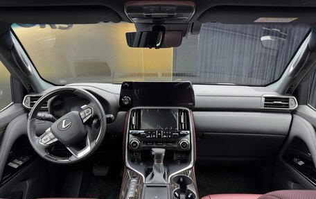 Lexus LX, 2024 год, 17 600 000 рублей, 15 фотография