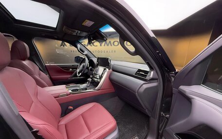 Lexus LX, 2024 год, 17 600 000 рублей, 21 фотография