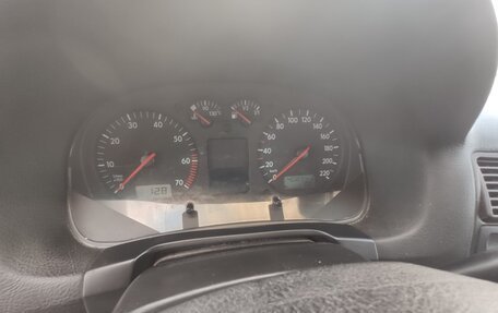 Volkswagen Golf IV, 2002 год, 270 000 рублей, 20 фотография