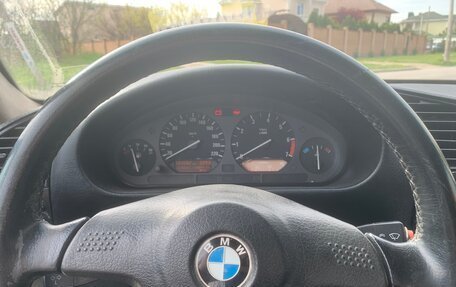 BMW 3 серия, 1992 год, 300 000 рублей, 9 фотография