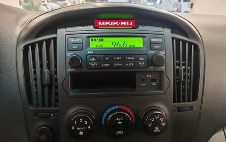 Hyundai Grand Starex Grand Starex I рестайлинг 2, 2012 год, 719 000 рублей, 15 фотография