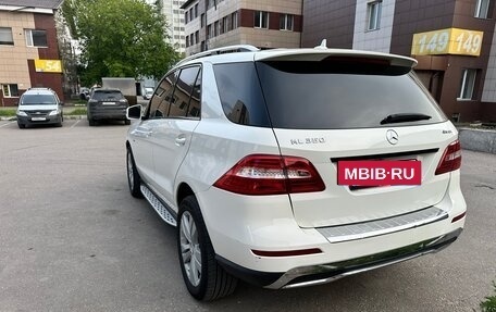 Mercedes-Benz M-Класс, 2011 год, 2 690 000 рублей, 2 фотография