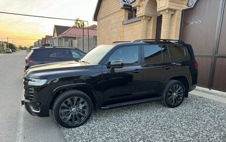 Toyota Land Cruiser, 2023 год, 11 880 000 рублей, 14 фотография