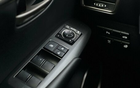 Lexus NX I, 2016 год, 3 190 000 рублей, 28 фотография
