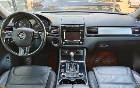 Volkswagen Touareg III, 2013 год, 1 565 111 рублей, 9 фотография