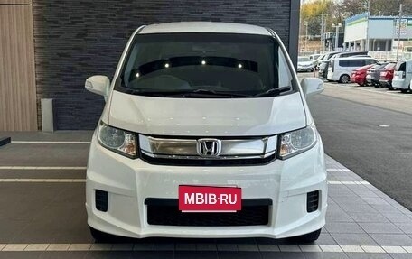 Honda Freed I, 2016 год, 950 000 рублей, 2 фотография