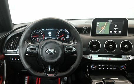 KIA Stinger I, 2018 год, 2 850 000 рублей, 16 фотография