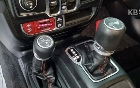 Jeep Wrangler, 2022 год, 4 100 000 рублей, 9 фотография