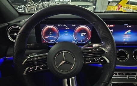 Mercedes-Benz E-Класс, 2022 год, 4 400 000 рублей, 12 фотография