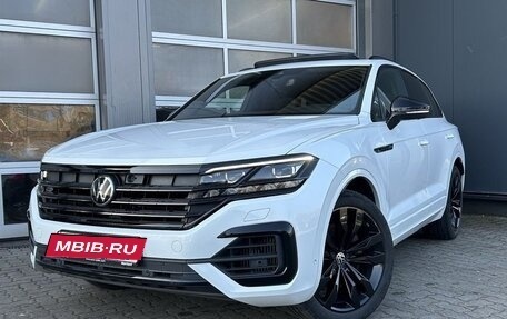 Volkswagen Touareg III, 2022 год, 6 750 000 рублей, 3 фотография