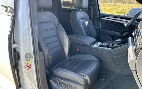Volkswagen Touareg III, 2022 год, 6 750 000 рублей, 16 фотография