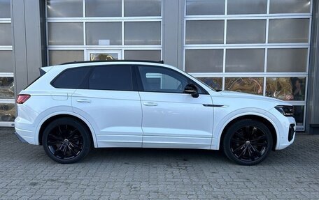 Volkswagen Touareg III, 2022 год, 6 750 000 рублей, 8 фотография