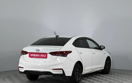 Hyundai Solaris II рестайлинг, 2018 год, 800 000 рублей, 5 фотография