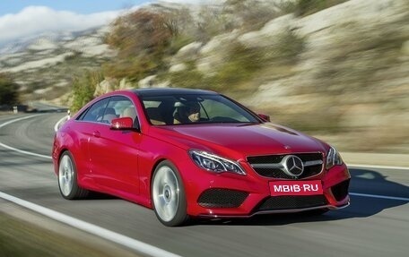 Mercedes-Benz E-Класс, 2013 год, 2 100 000 рублей, 1 фотография