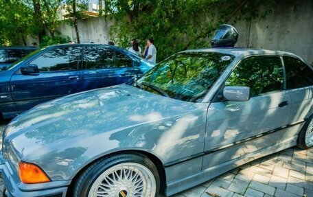 BMW 3 серия, 1992 год, 990 000 рублей, 3 фотография