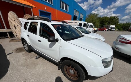 Renault Duster I рестайлинг, 2014 год, 710 000 рублей, 2 фотография