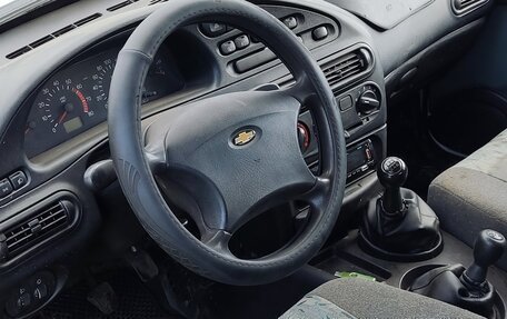 Chevrolet Niva I рестайлинг, 2004 год, 193 000 рублей, 3 фотография