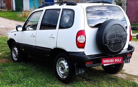 Chevrolet Niva I рестайлинг, 2004 год, 193 000 рублей, 10 фотография