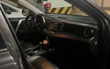 Toyota RAV4, 2013 год, 2 350 000 рублей, 5 фотография