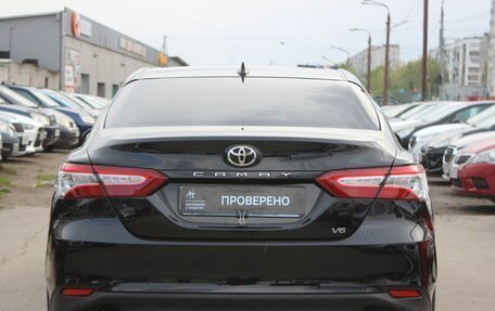Toyota Camry, 2019 год, 3 699 999 рублей, 5 фотография
