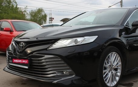 Toyota Camry, 2019 год, 3 699 999 рублей, 9 фотография