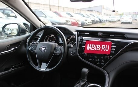 Toyota Camry, 2019 год, 3 699 999 рублей, 12 фотография