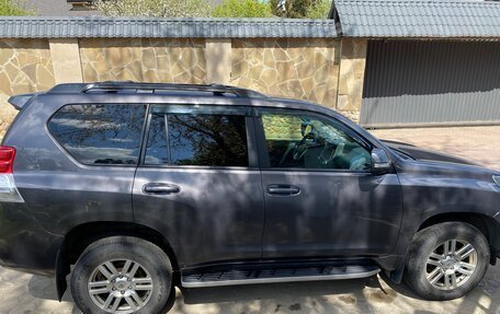 Toyota Land Cruiser Prado 150 рестайлинг 2, 2013 год, 2 800 000 рублей, 4 фотография