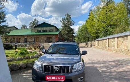 Toyota Land Cruiser Prado 150 рестайлинг 2, 2013 год, 2 800 000 рублей, 5 фотография