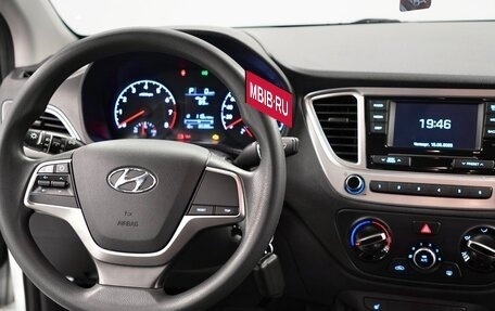 Hyundai Solaris II рестайлинг, 2019 год, 1 245 000 рублей, 10 фотография