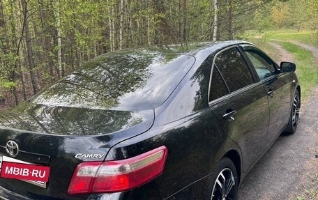 Toyota Camry, 2008 год, 900 000 рублей, 7 фотография