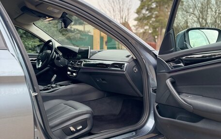 BMW 5 серия, 2018 год, 3 000 000 рублей, 11 фотография
