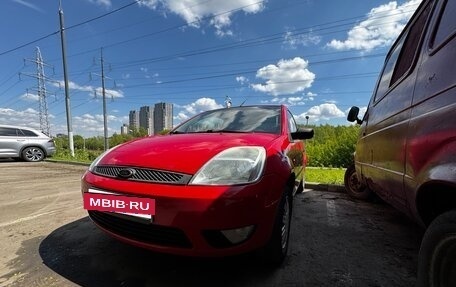 Ford Fiesta, 2005 год, 430 000 рублей, 2 фотография