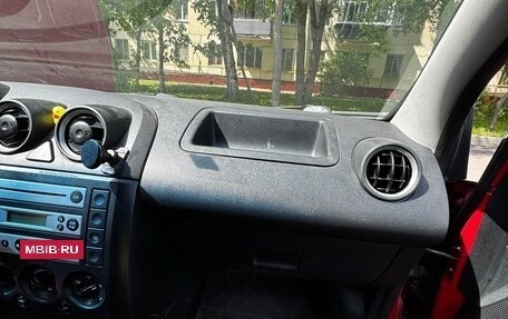 Ford Fiesta, 2005 год, 430 000 рублей, 14 фотография