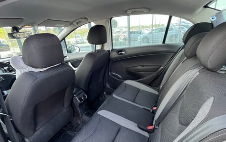 Peugeot 408 I рестайлинг, 2014 год, 760 000 рублей, 10 фотография