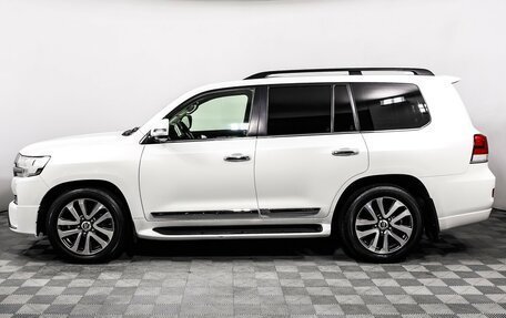 Toyota Land Cruiser 200, 2016 год, 6 898 000 рублей, 8 фотография
