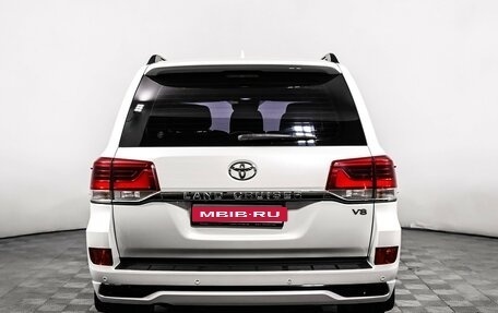 Toyota Land Cruiser 200, 2016 год, 6 898 000 рублей, 6 фотография