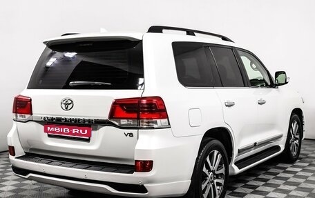 Toyota Land Cruiser 200, 2016 год, 6 898 000 рублей, 5 фотография