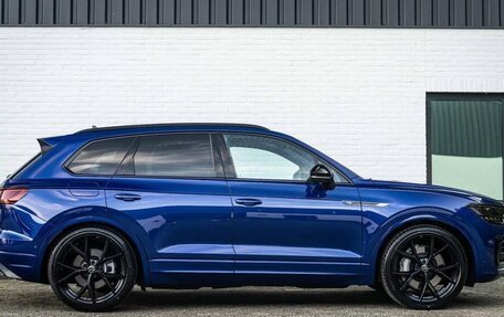 Volkswagen Touareg III, 2022 год, 8 200 000 рублей, 6 фотография