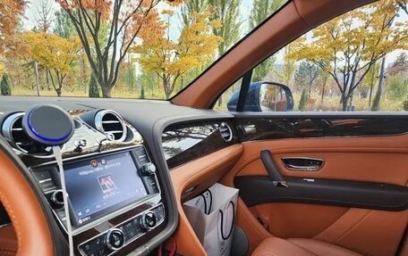 Bentley Bentayga I, 2021 год, 17 400 000 рублей, 5 фотография