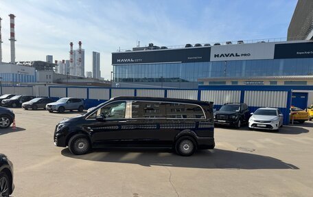 Mercedes-Benz V-Класс, 2024 год, 11 900 000 рублей, 2 фотография